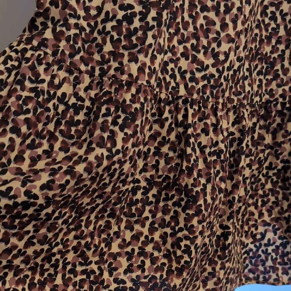 GAP Leopard Print Ruffle Sleeve Dress - Picture 3 of 5